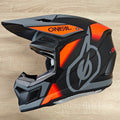 CASCO O'NEAL 3SRS SOLID V.24 GRIGIO ROSSO