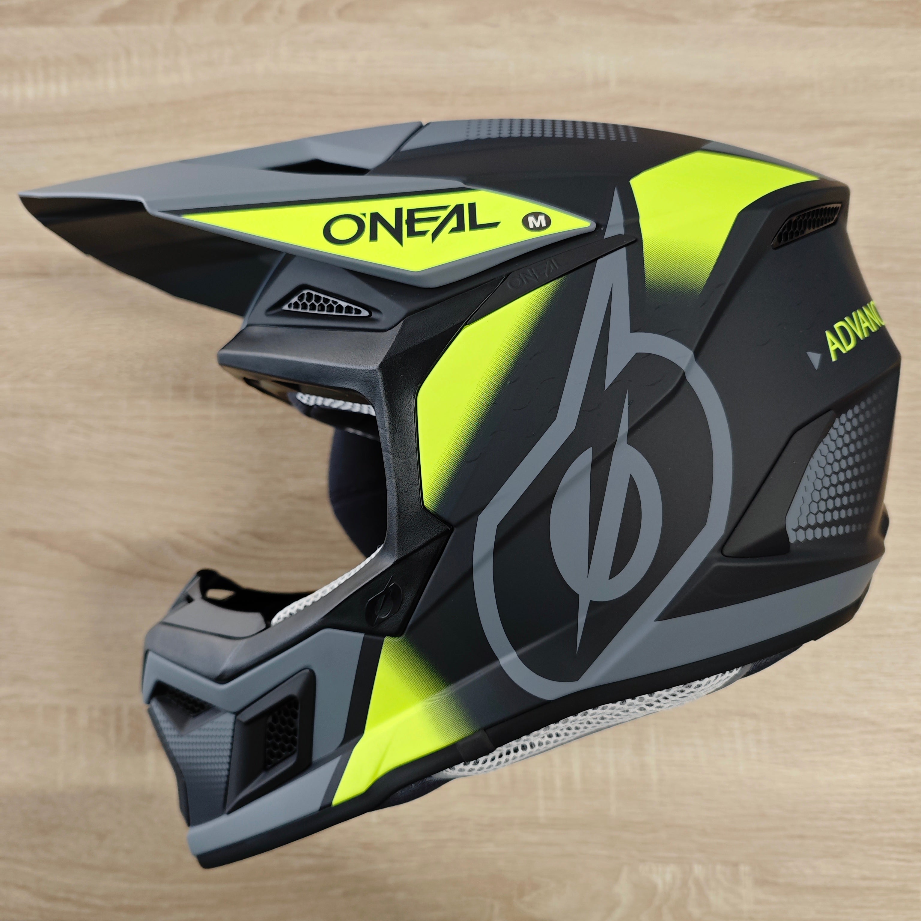 CASCO O'NEAL 3SRS SOLID V.24 NERO GRIGIO FLUO